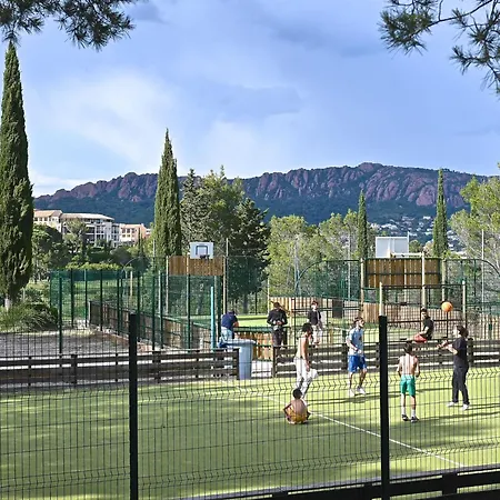 Village Cap Esterel - Le Village-79 By Interhome